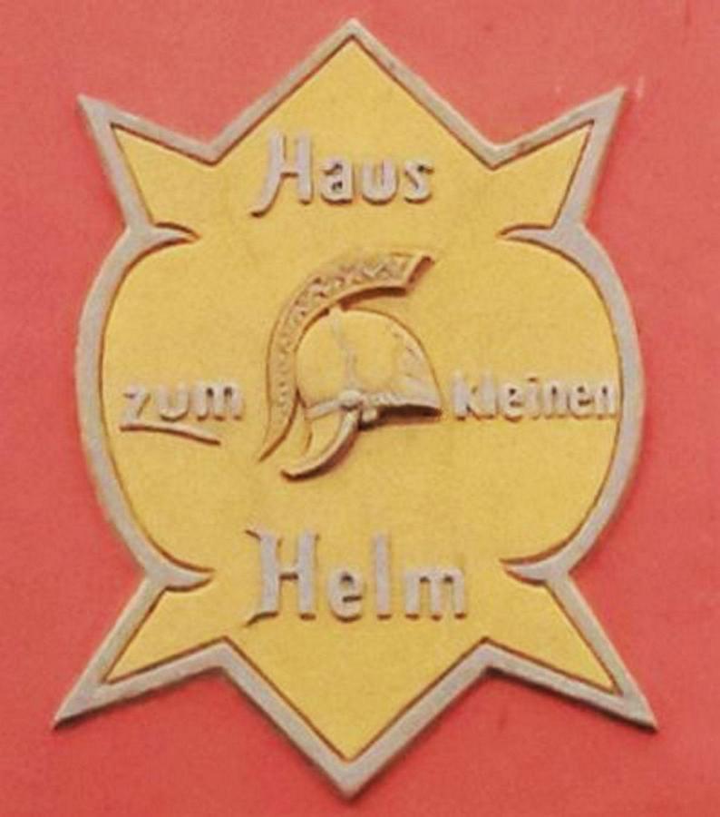 Haus Zum Kleinen Helm Apartamento Erfurt Exterior foto