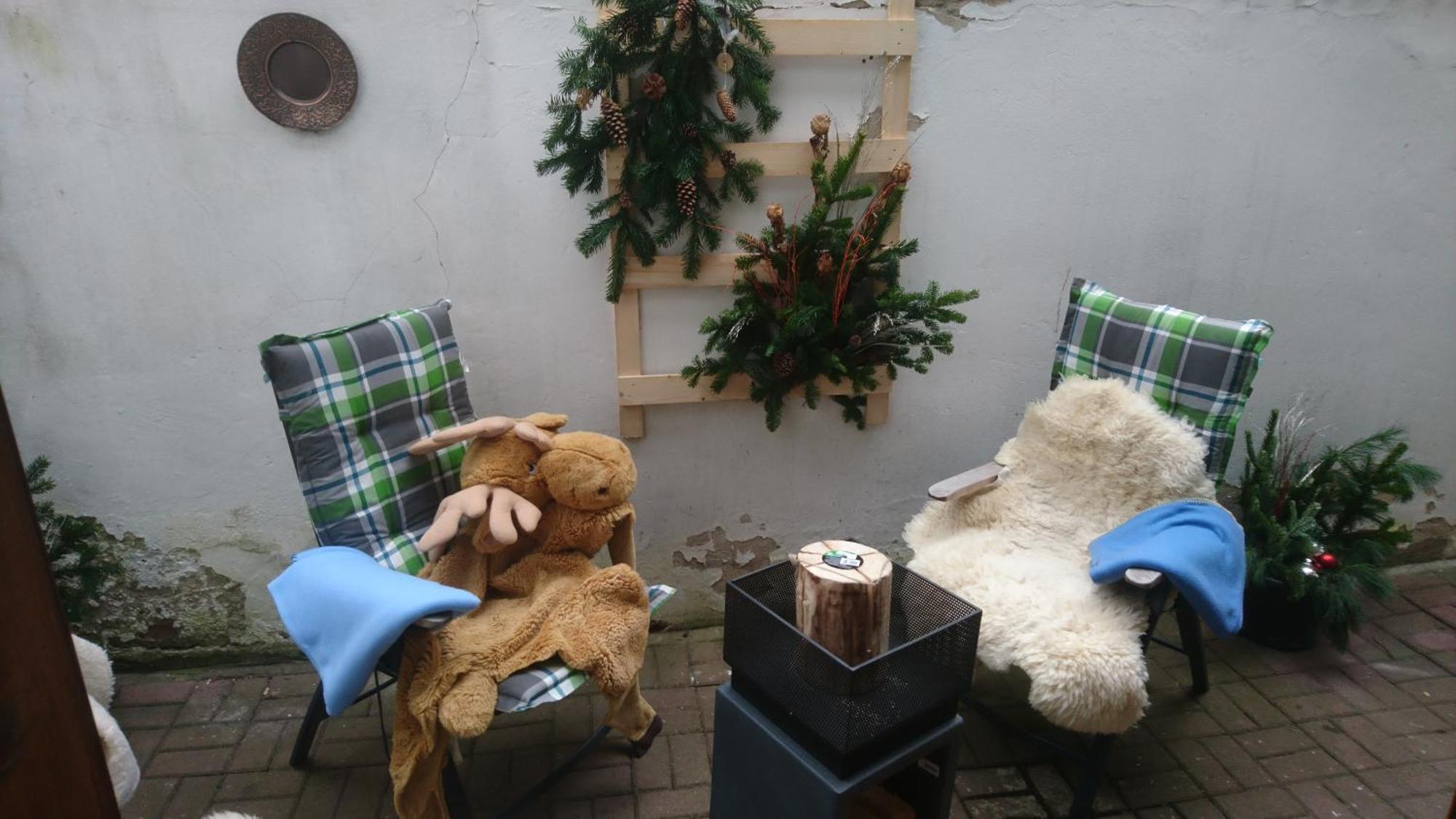 Haus Zum Kleinen Helm Apartamento Erfurt Exterior foto